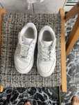 Vand adidasi nike marime 32 pret 100 lei