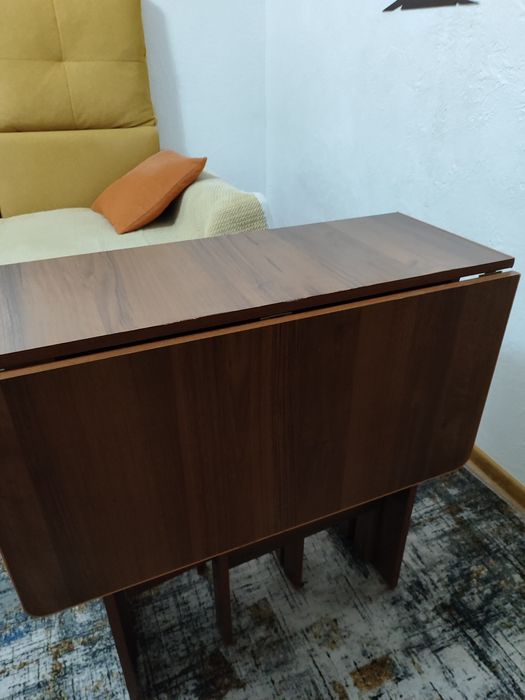 Продам стол-книжку