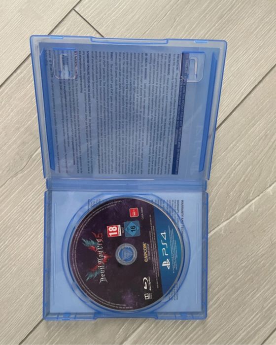 Vand Joc pentru PS4 Devil May Cry 5