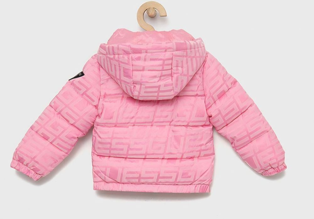 Оригинално яке GUESS 18 месеца