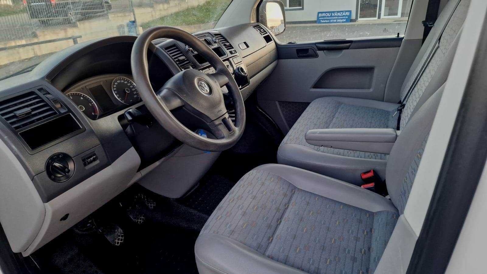VW transporter  pickup , 2.0 tdi, A/C, euro 5, 3m, clima, 10/2013. TVA