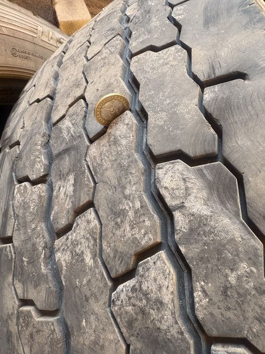 Срочна Продам шины как на фоте хорошом состояни