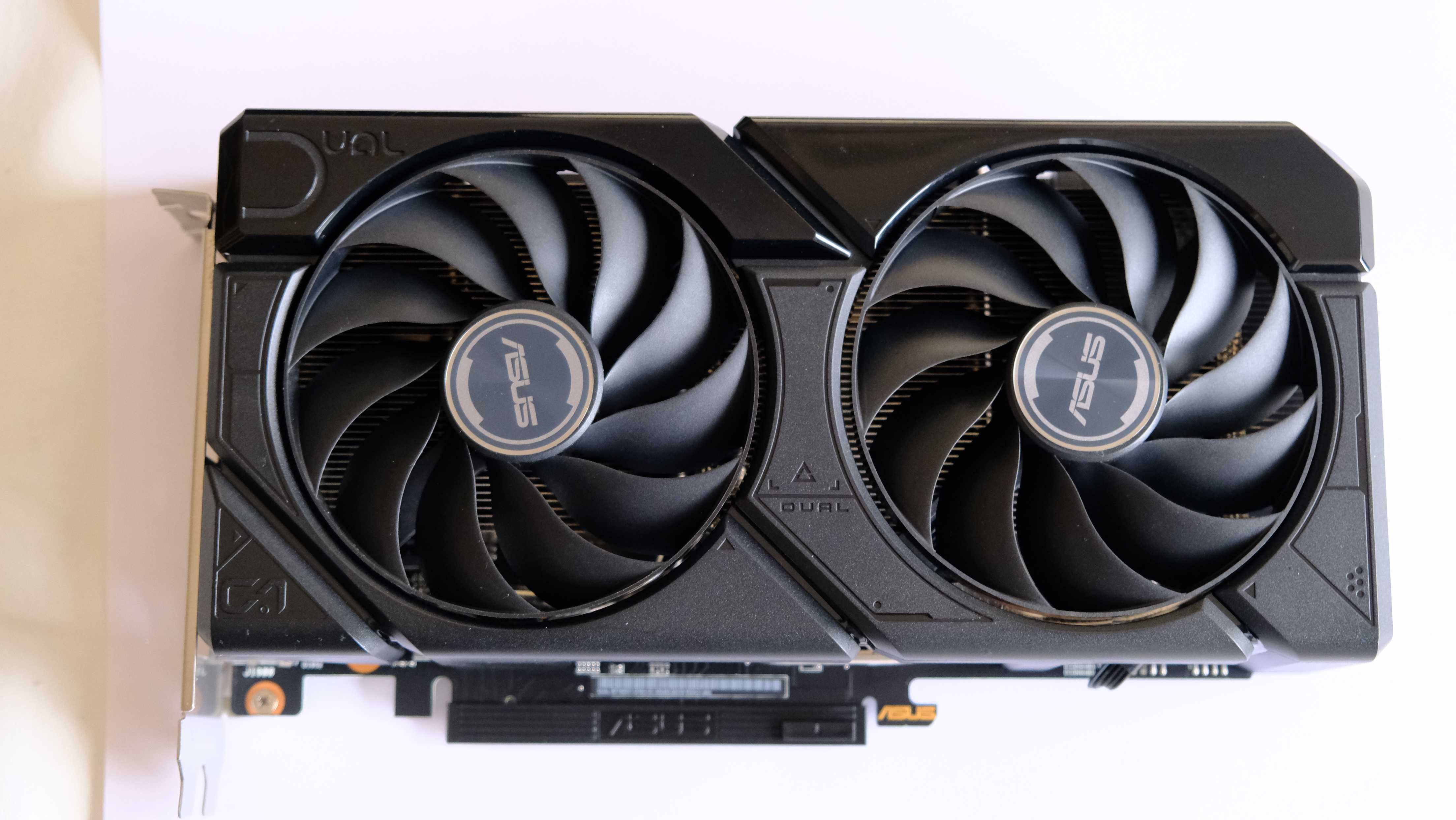 графична карта ASUS - AMD RX 7600XT DUAL OC 16GB GDDR6 128bit