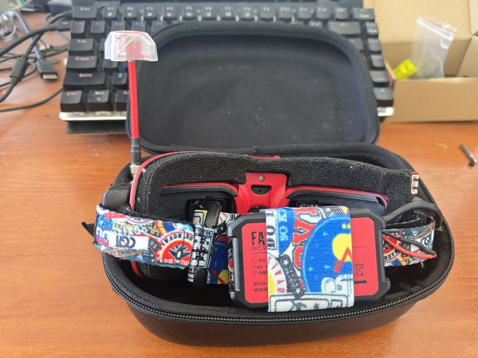 Оригинални FPV очила Fatshark Attitude V4 limited edition