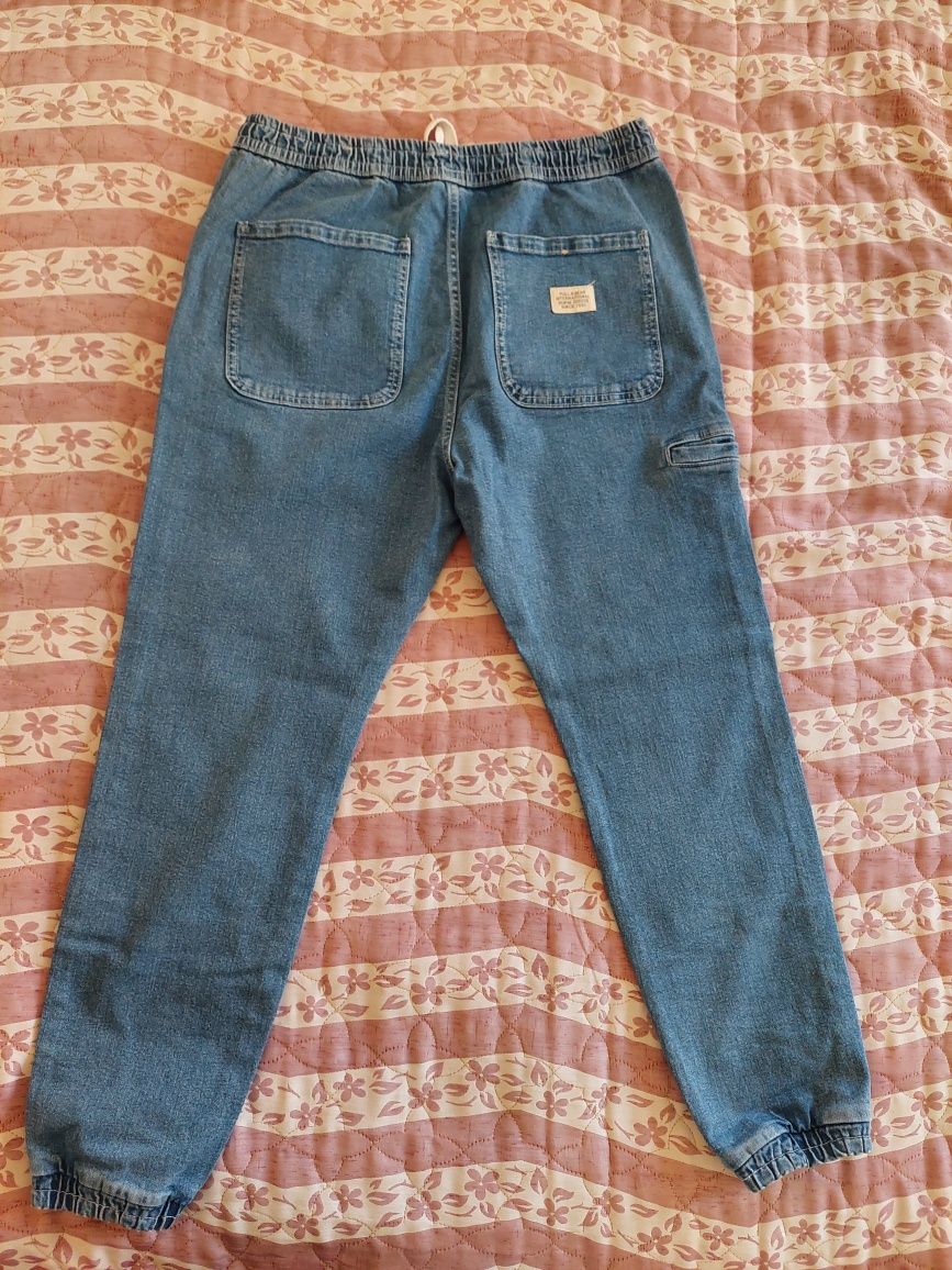 Мъжки дънки  Pull bear-34 размер