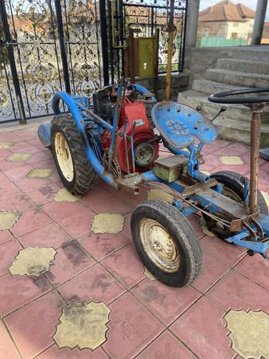Vând motocultor Bertolini 21cp  în stare perfectă de funcționare