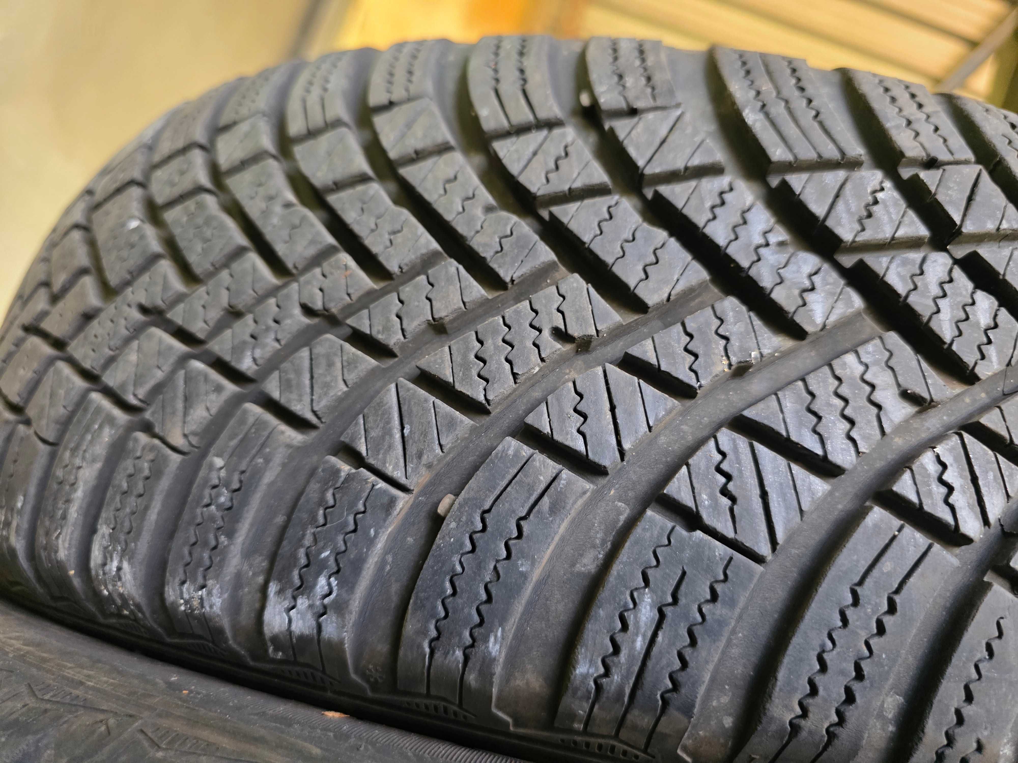 2бр Зимни гуми 185 60 15 - Hankook - DOT 2023