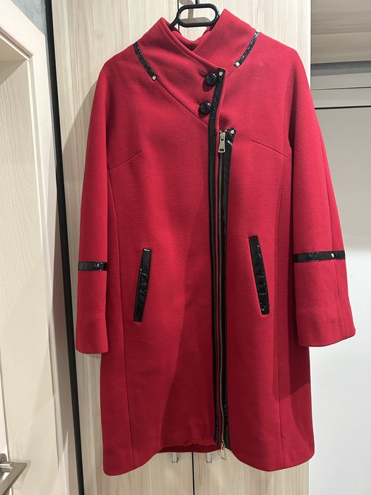 Палто страхонет цвят