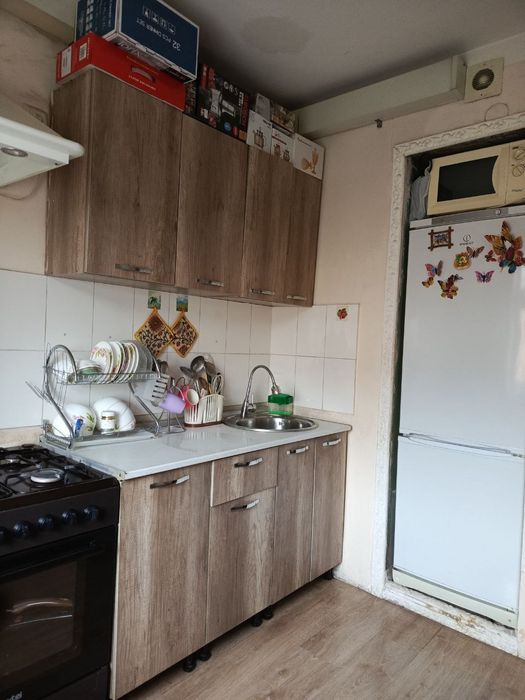 Srochna 3 xona uy sotiladi Ĝishtli uy