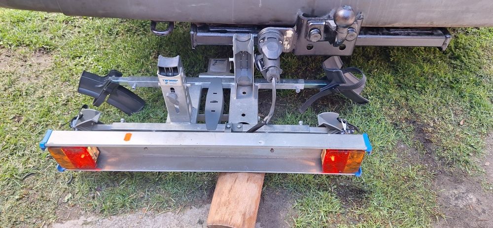 Стойка за два велосипеда