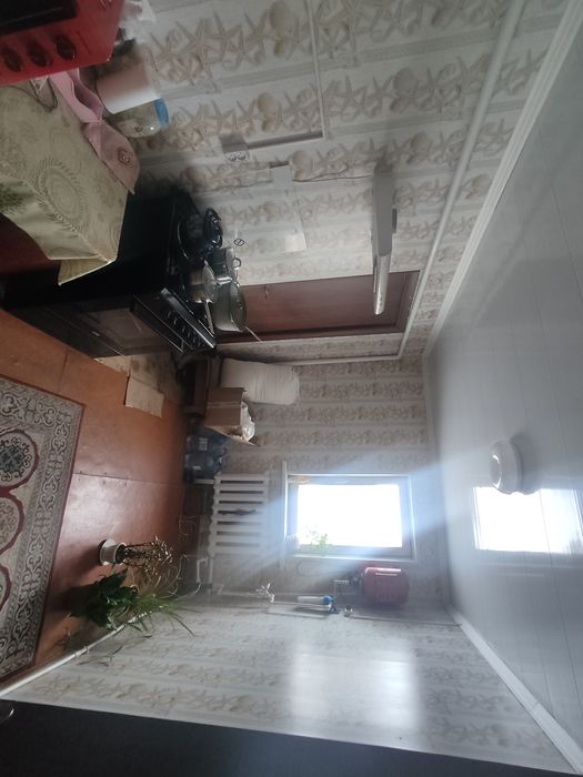 Срочно продам большой дом в Новокаменке