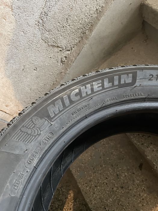 215/55/17 4 броя зимни гуми Michelin !