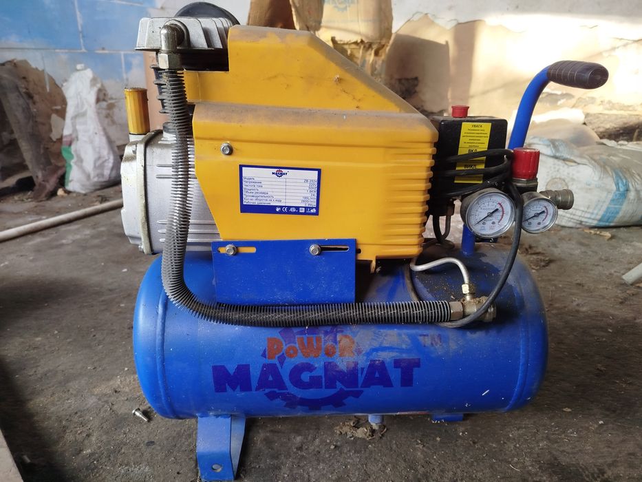 Продам компрессор