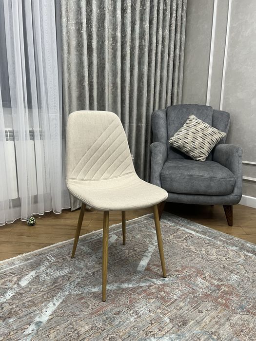 Стулья для гостиной