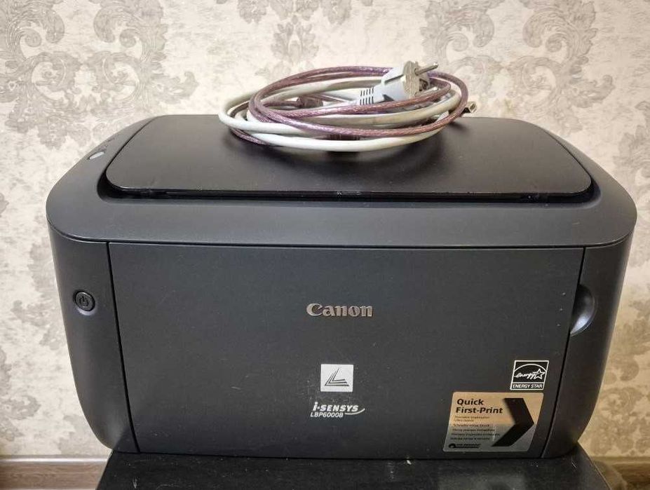 Лазерный принтер Canon lbp6000b в отличном состоянии