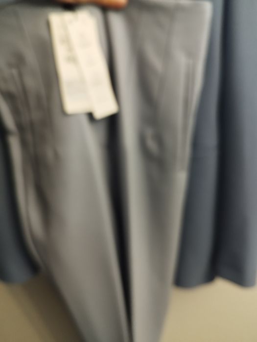 Зара сако и панталон нови хс