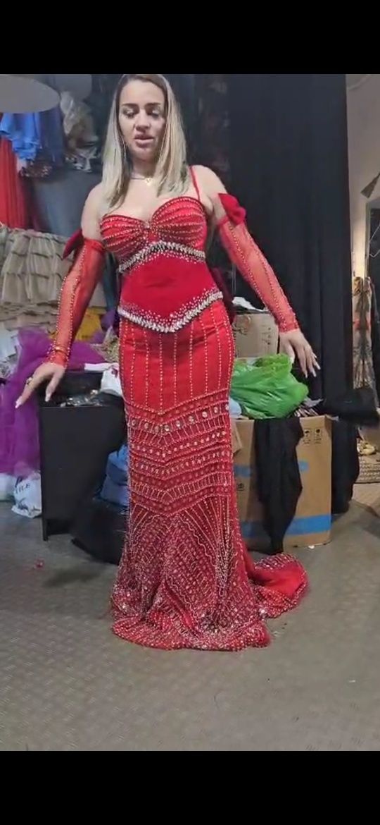 Vand rochie  mama fiicamodel deosebit