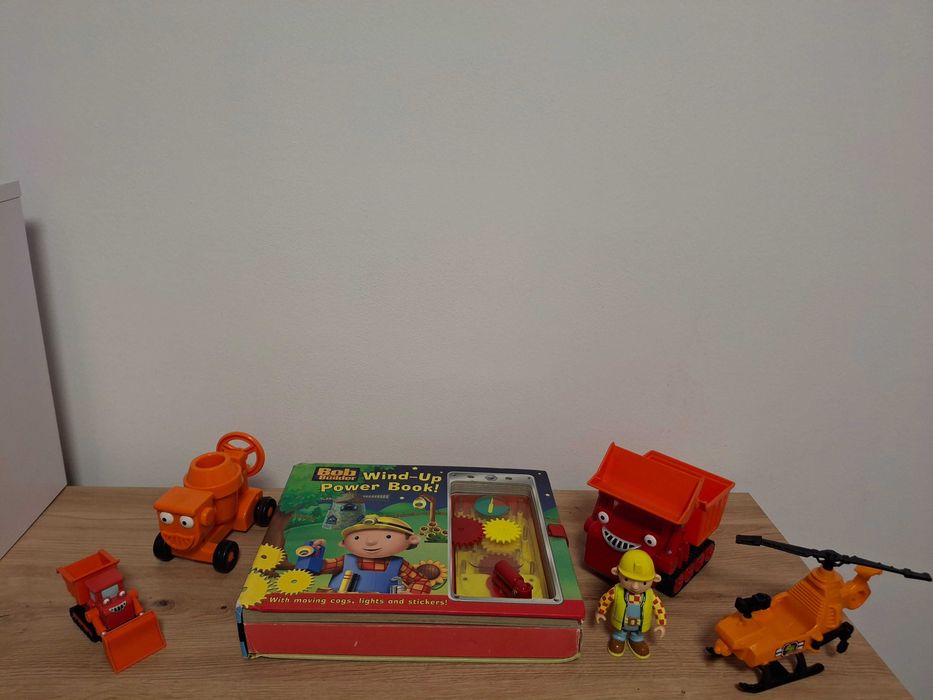 Vand lot cu 6 jucarii