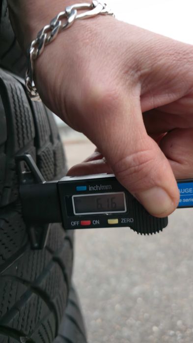 Bridgestone 245 50 r19 105 w  XL Iarna /Vara