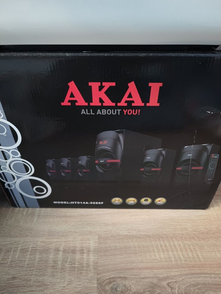 Vând boxe Akai 5.1