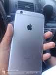 Vând iPhone 7 ...