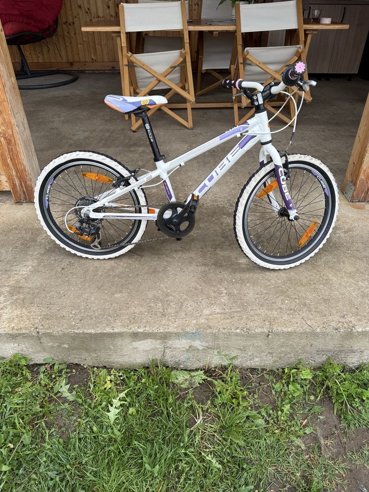 Bicicleta CUBE copii 6-9 ani roti 20’