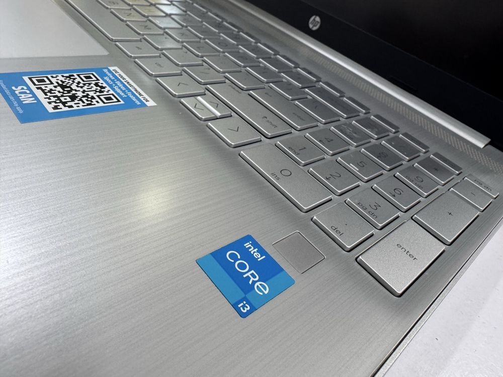2 ta bir xilda idealni hp core i3 11 avlod 8/256 barmoq izi scaner bor