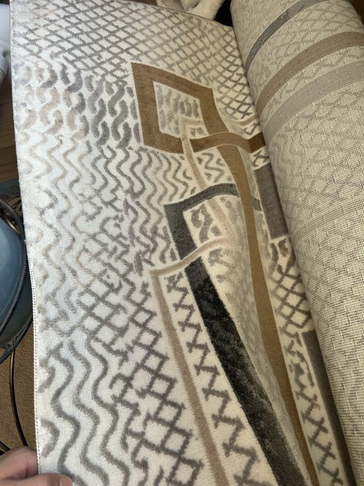 Продам ковер 80000тг