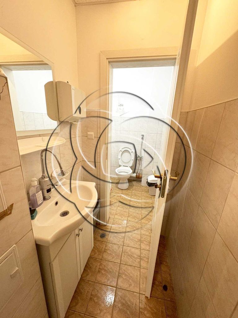 Продава се Офис в София, Надежда 3 - 76 кв.м за 1579 €/кв.м - Снимка #14