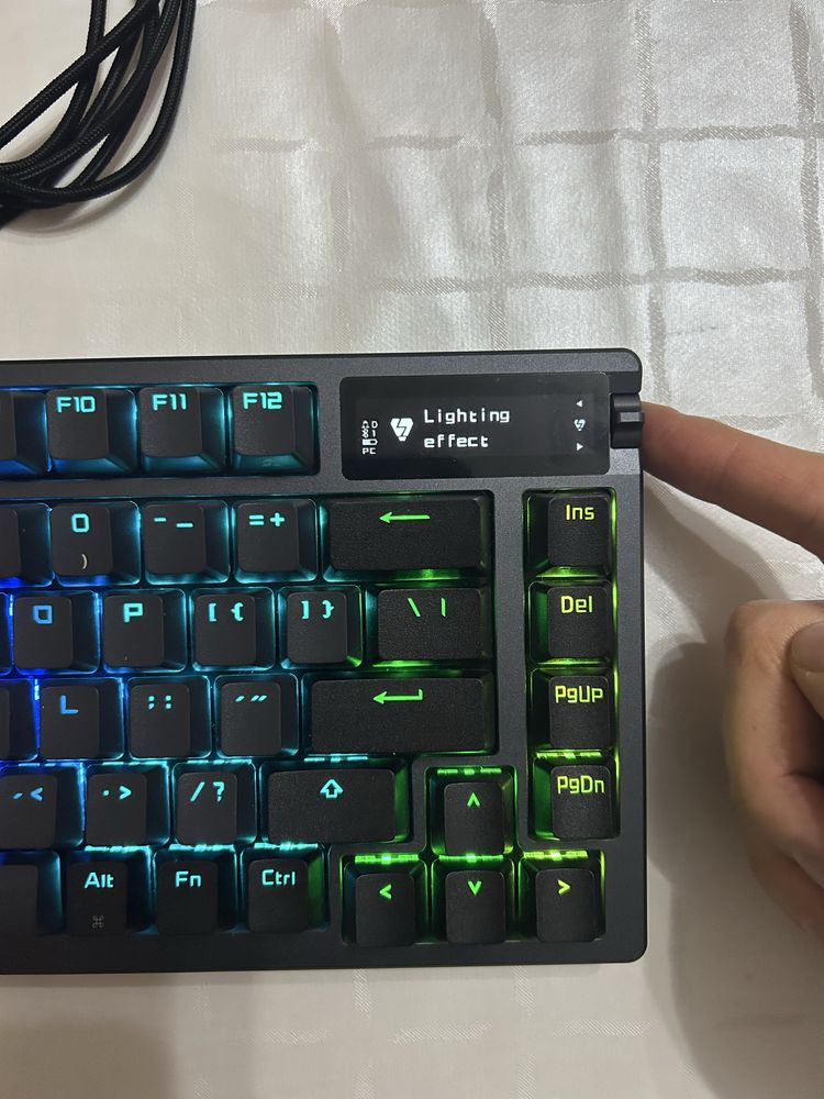 Клавиатура ASUS ROG Azoth