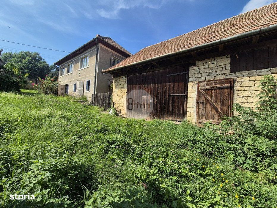 Casa Veche + Sura + Anexe | 70 mp utili | 3600 mp teren | Deusu - Chin