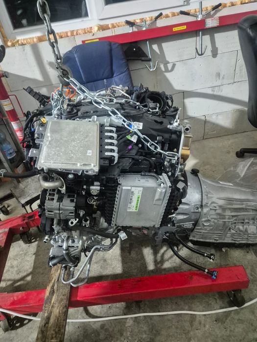 Vând motor Mercedes Sprinter