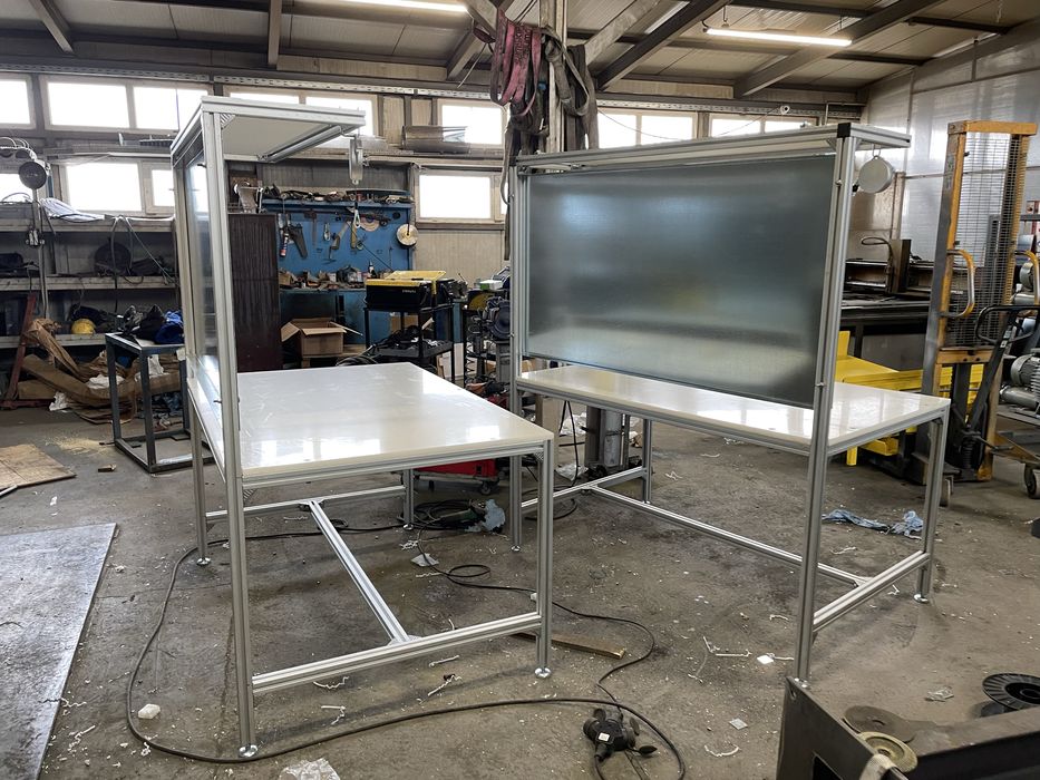 Echipamente si confectii