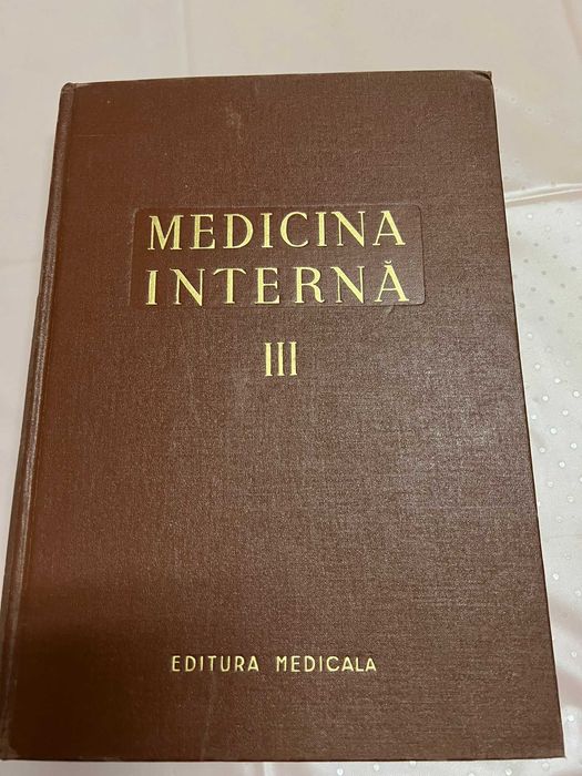 Vand 5 volume de  cursuri de Medicina Interna, editiile 1956-1959