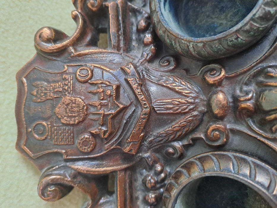 calimara bronz veche cu stema timisoara romania