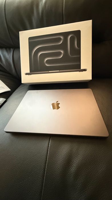 Mac book pro M4 2024г