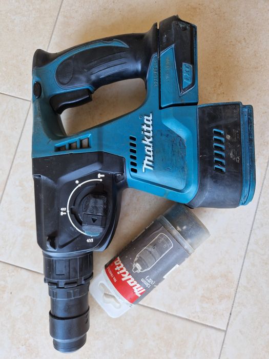 Makita BHR 243 - rotopercutor 18 V