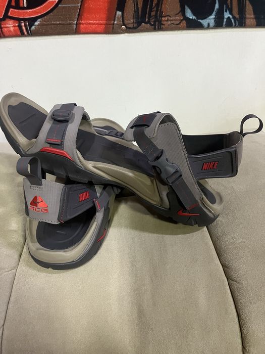 Мъжки сандали ,,Nike ACG”-46 и ,,Chaco”-42 (Нови)