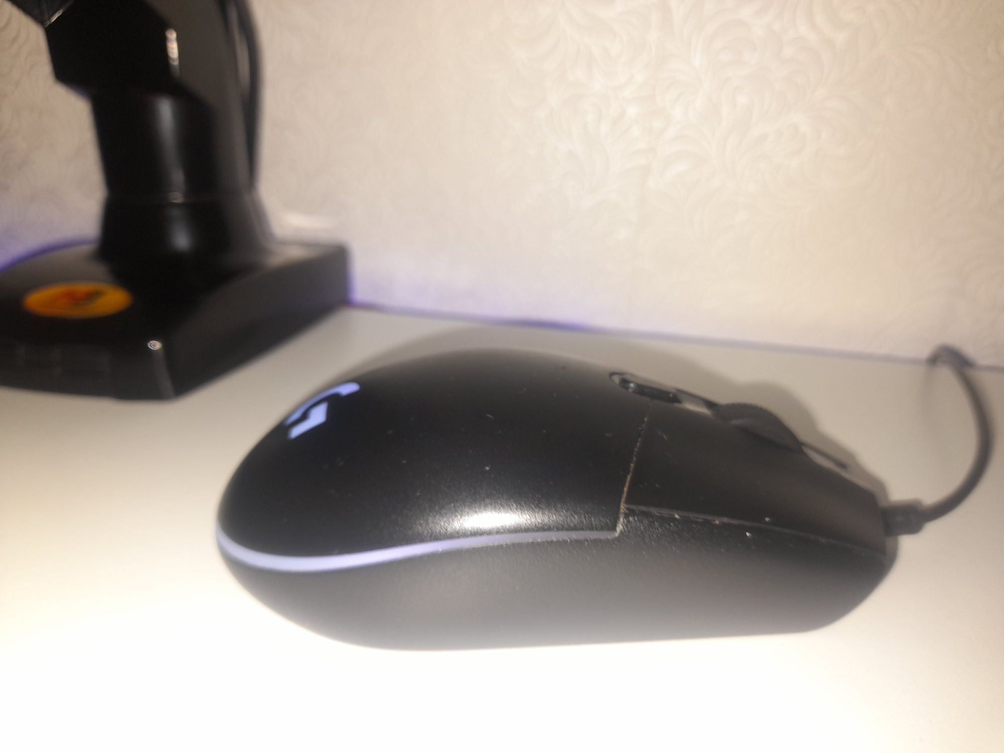 Продам мышку игровую G102 LIGHTSYNC
