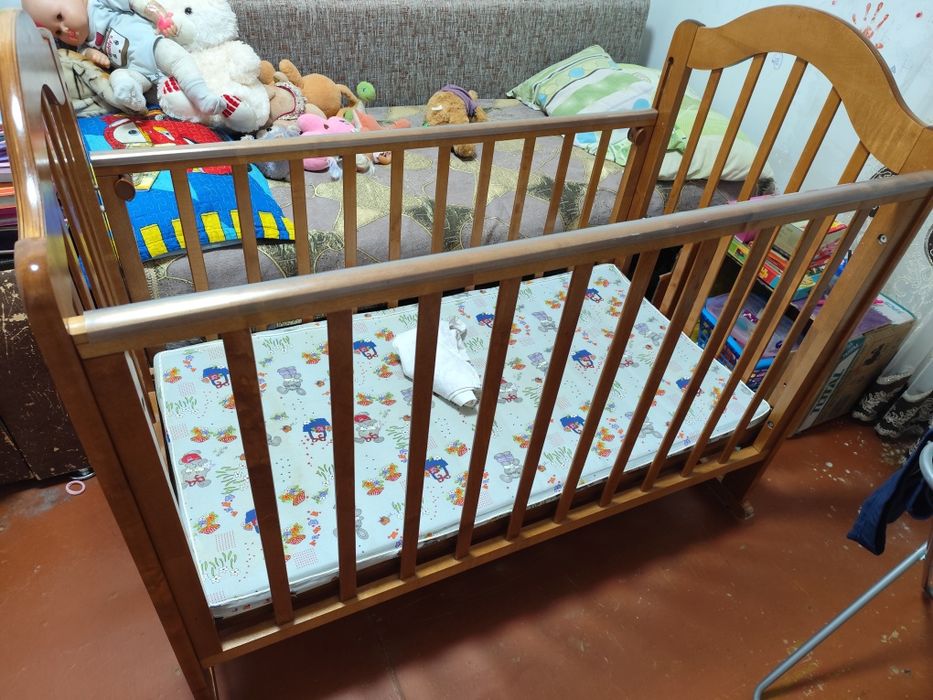 Продам детскую кровать