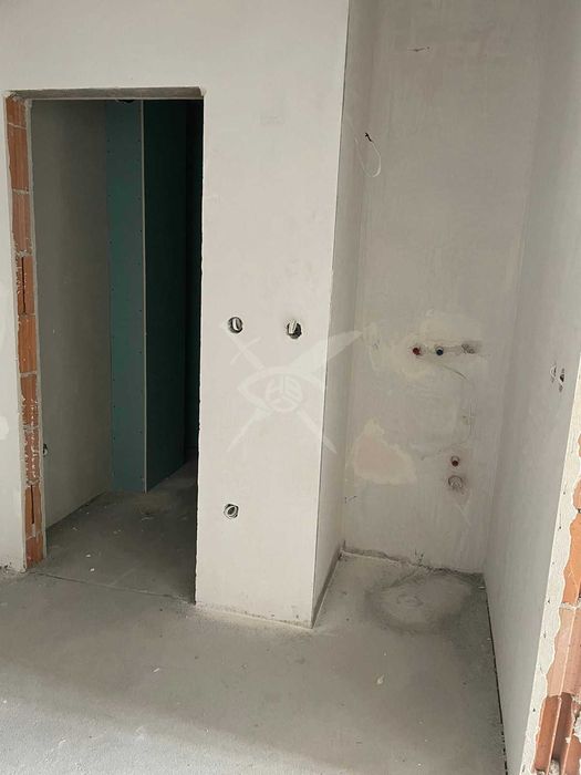 Продава се Двустаен апартамент в Бургас, Сарафово - 80 кв.м за 1450 €/кв.м - Снимка #3