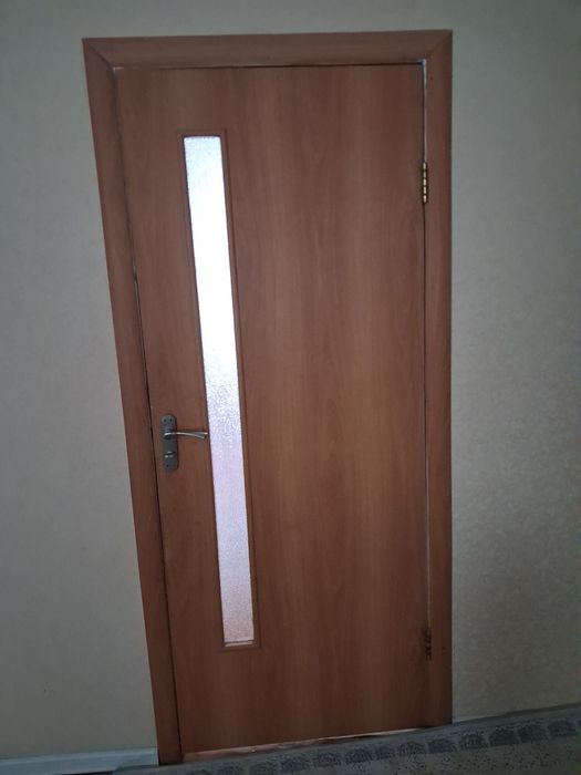 Между комнатные двери