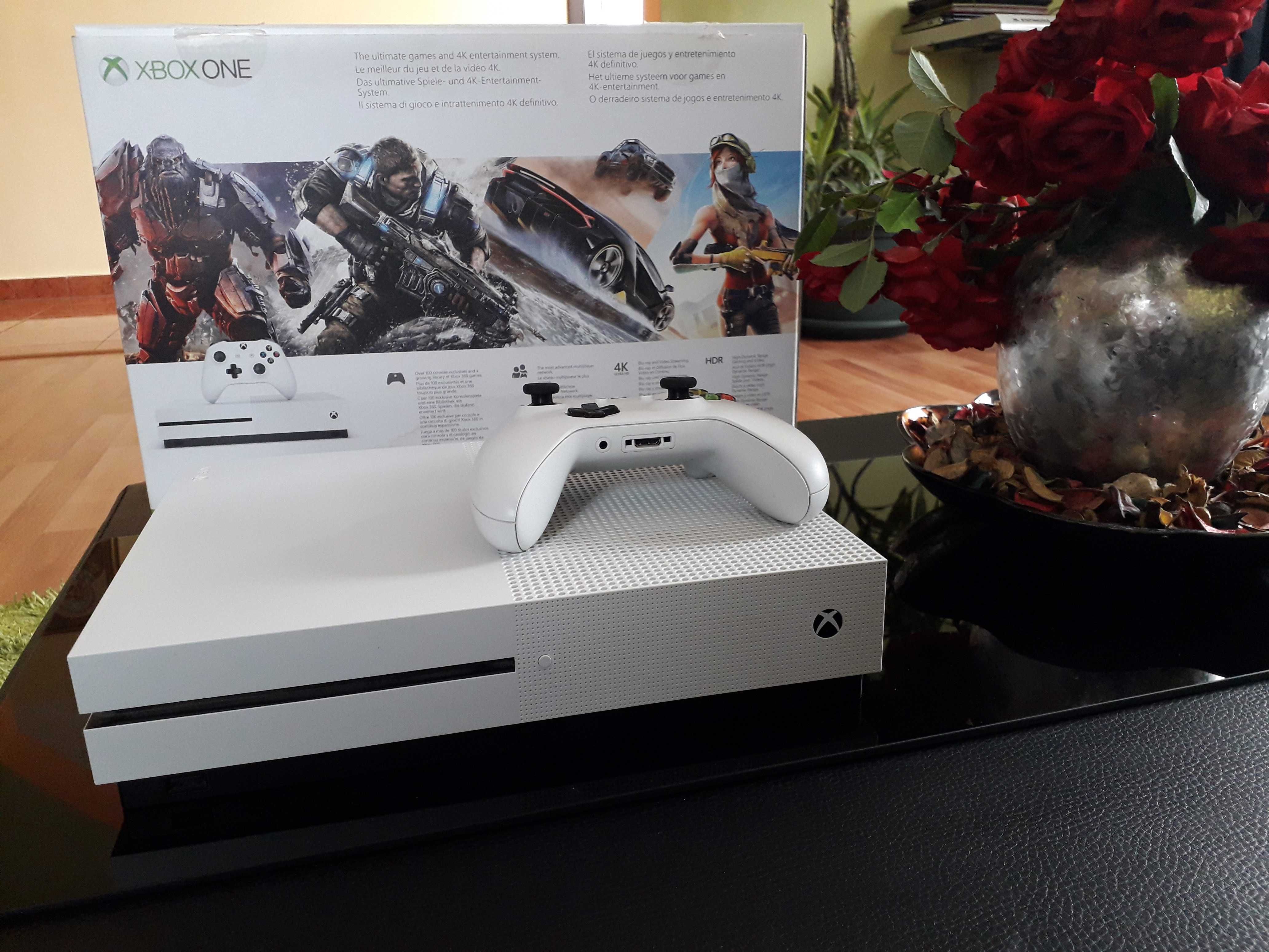 Oferta Consola Xbox One Slim FullBox+20 Jocuri