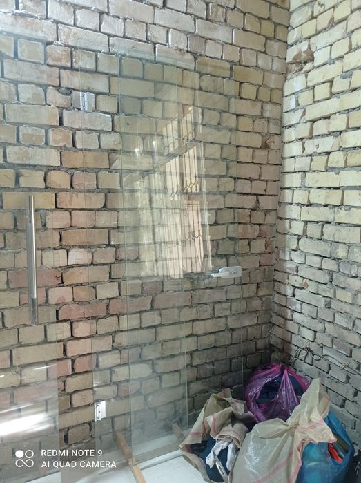 Двери из заколённого стекла. Миробод