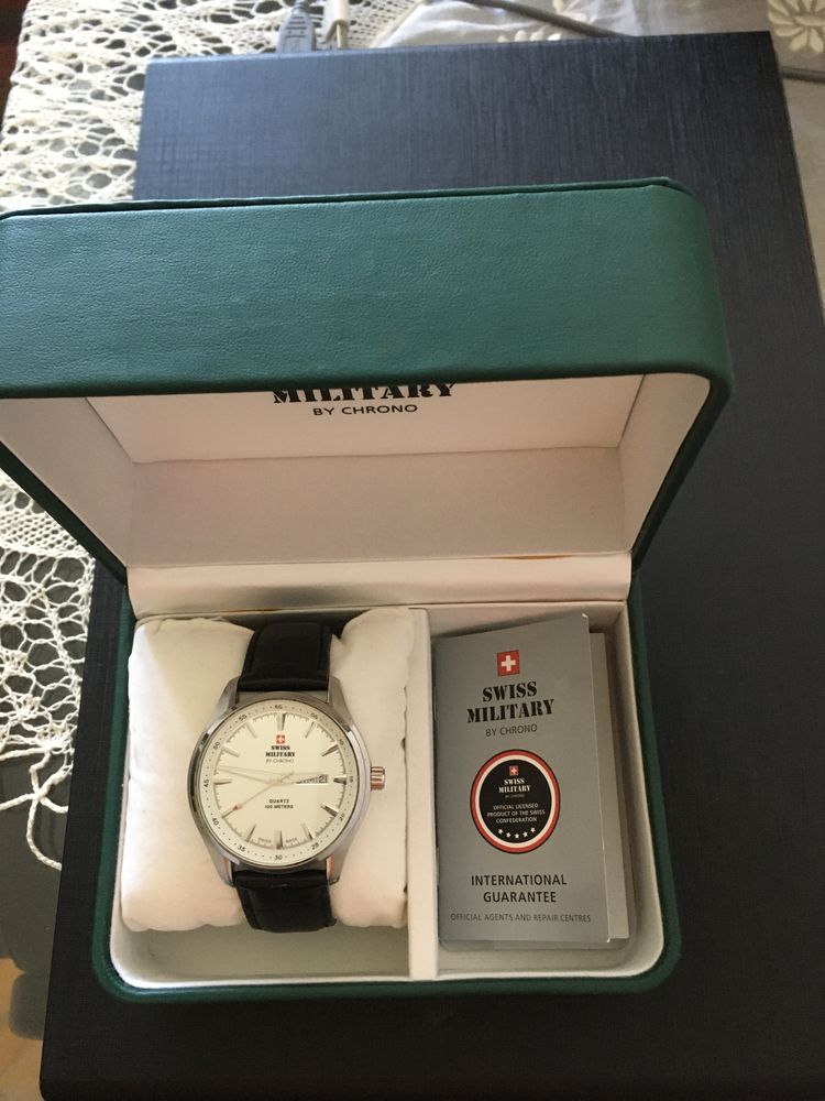 Часовник Swiss Military