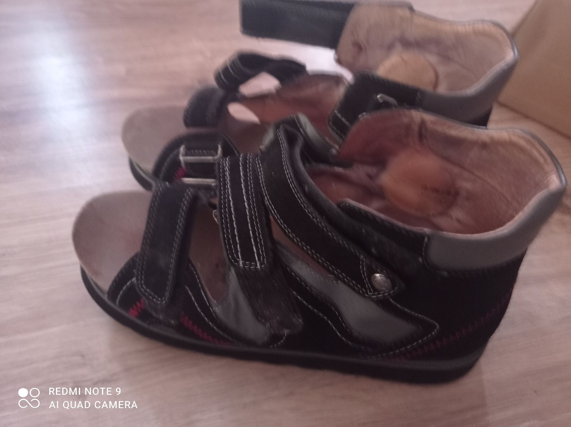 Продам ортапедическую обувь для детей (мальчик) в идеальном состоянии