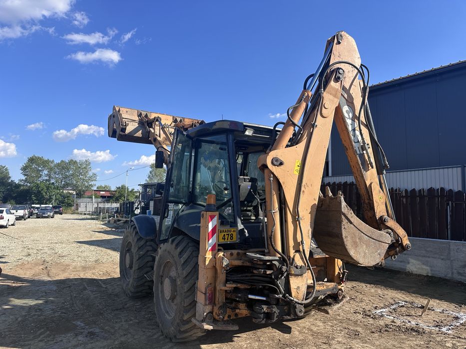 Buldoexcavator case 695 super r