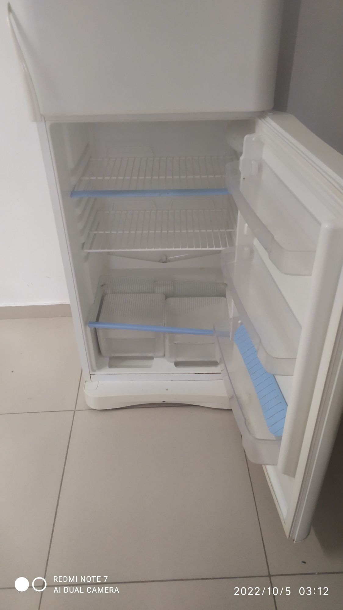 Индезит Холодильник 45000