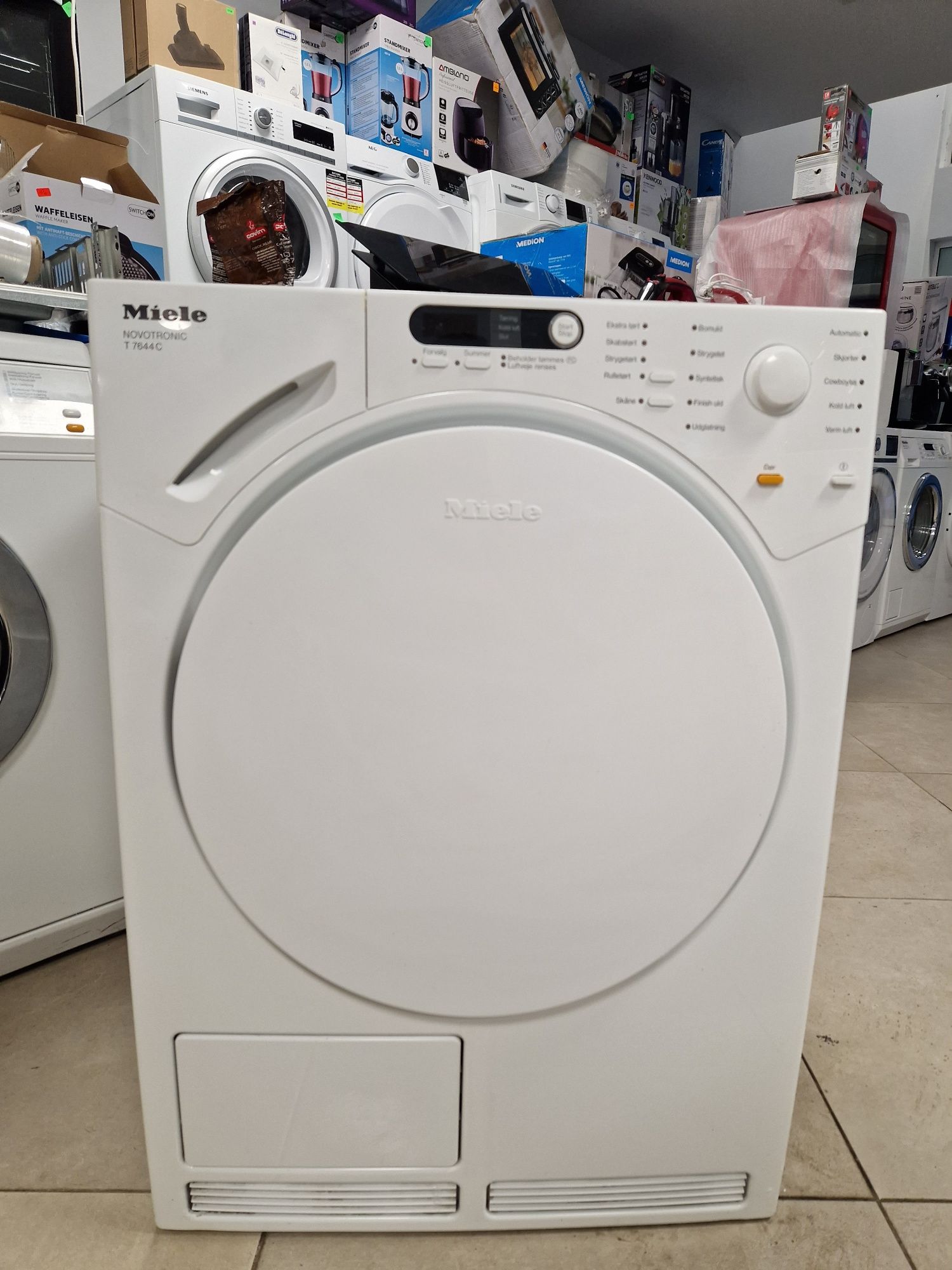 Сушилня MIELE T 7644C Пчелна пита