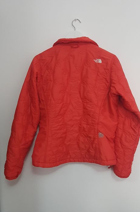 Vand geaca dama portocalie originala The North Face